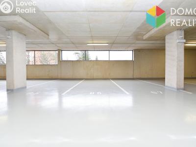 Pronájem garážového stání Beroun, Nepilova 2111 č. 3