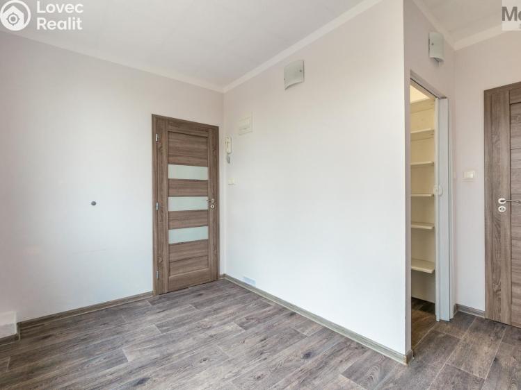 Prodej bytu 5+1 Osek, Lidická č. 15