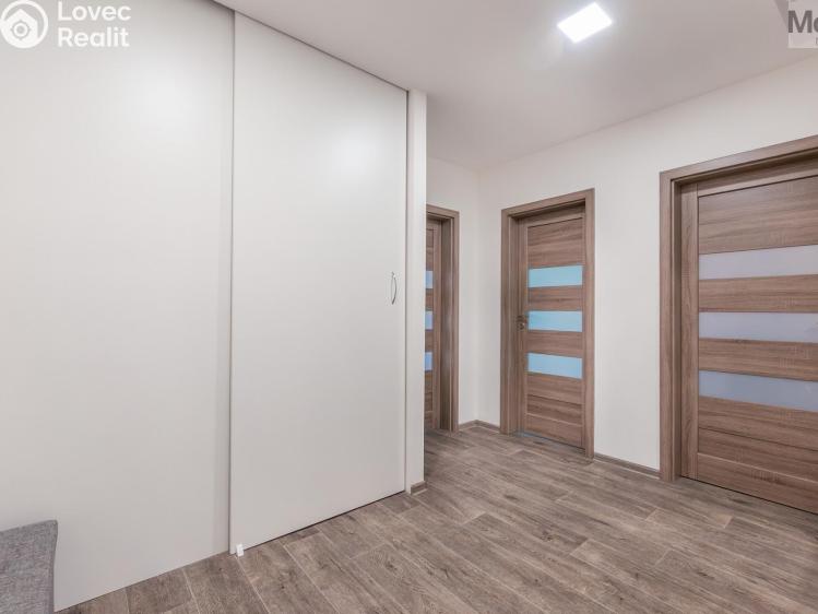 Prodej bytu 5+1 Osek, Lidická č. 23