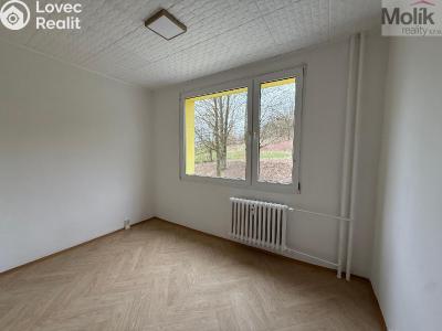 Rent apartment 2+1 Bílina, Sídliště Za Chlumem č. 5