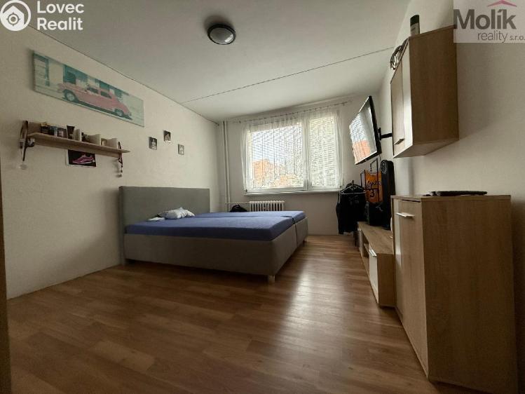 Rent apartment 3+1 Bílina, Sídliště Za Chlumem č. 8