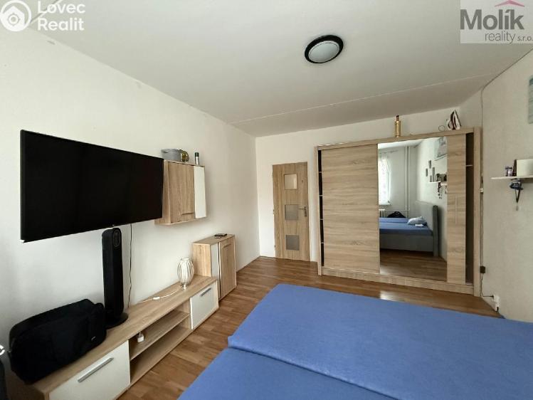 Rent apartment 3+1 Bílina, Sídliště Za Chlumem č. 9
