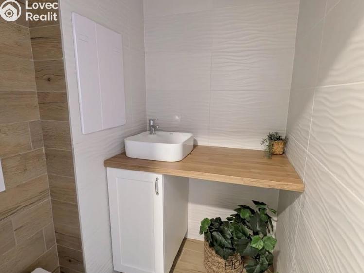 Pronájem bytu 2+KK Duchcov, V Domkách 1326/56 č. 21