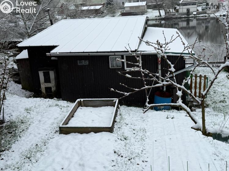 Sale hut Klášterec nad Ohří, Mariánské údolí č. 14