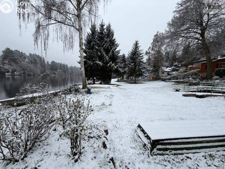 Sale hut Klášterec nad Ohří, Mariánské údolí č. 23