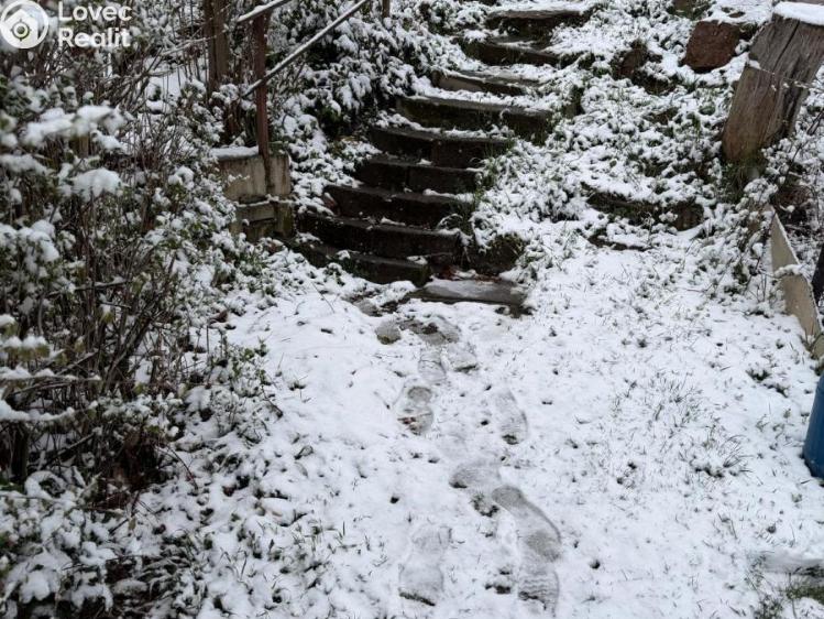 Sale hut Klášterec nad Ohří, Mariánské údolí č. 28