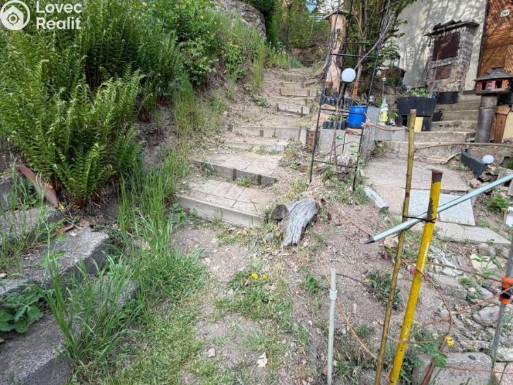 Prodej chaty Klášterec nad Ohří, Mariánské údolí č. 23