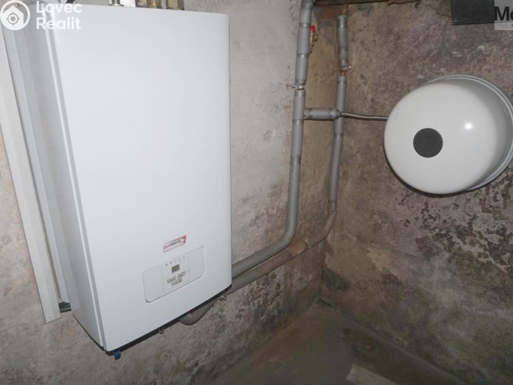 Sale family house Šluknov č. 19