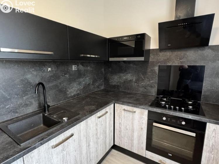 Pronájem bytu 2+1 Most, 1. máje č. 2