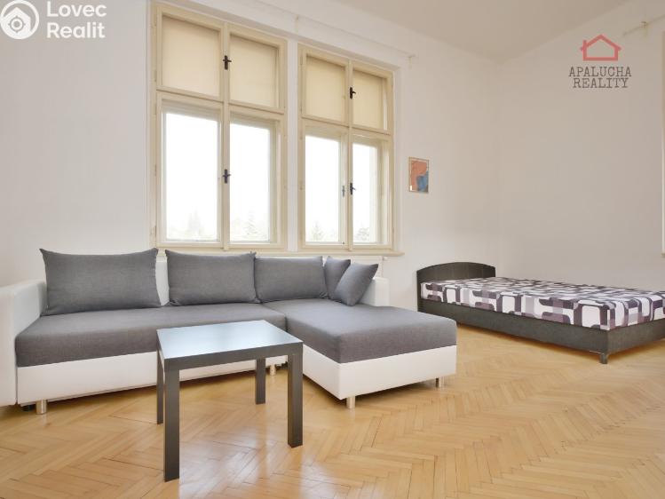 Pronájem bytu 2+KK Kutná Hora, Česká 240/28 č. 4