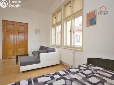 Pronájem bytu 2+KK Kutná Hora, Česká č. 5