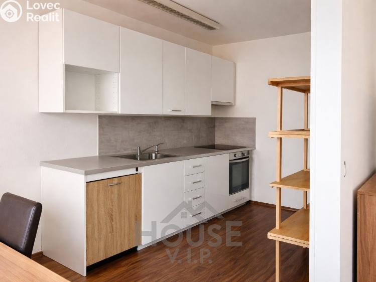 Prodej bytu 3+1 Praha, Vašátkova č. 1