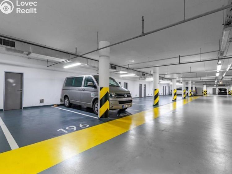 Оренда квартири 2+KK Praha, Korunní č. 17