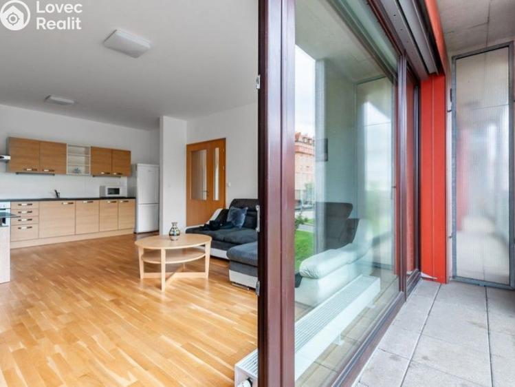 Pronájem bytu 2+KK Praha, Korunní č. 15