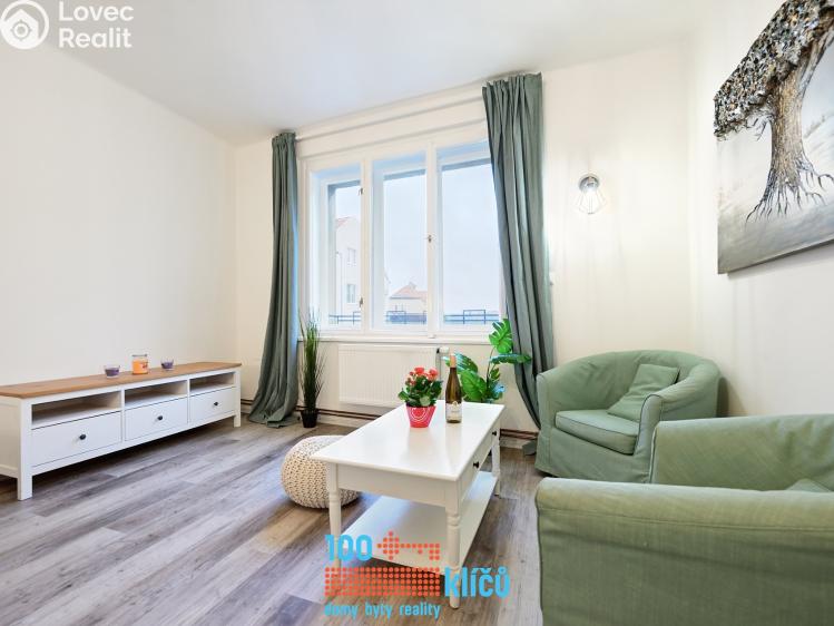 Sale apartment 2+1 Praha, Podhorská č. 2