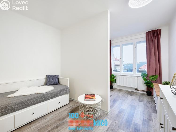 Sale apartment 2+1 Praha, Podhorská č. 18