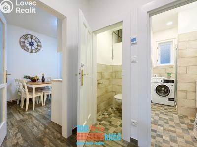 Sale apartment 2+1 Praha, Podhorská č. 11