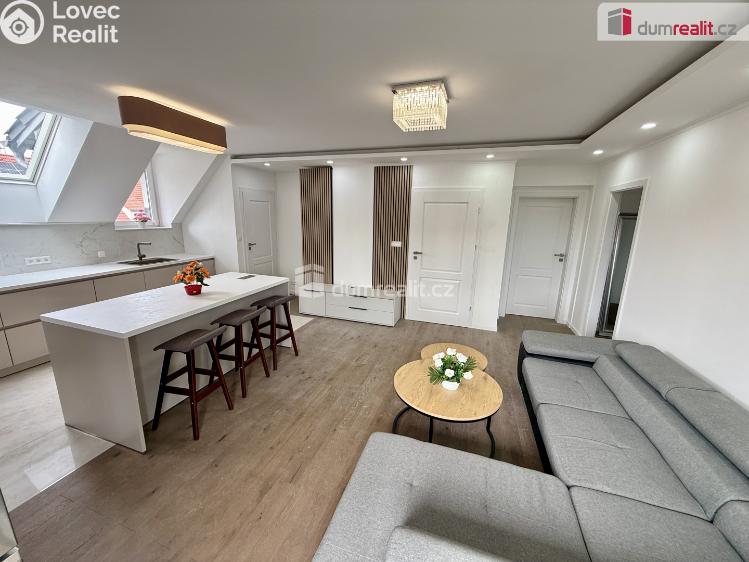 Pronájem rodinného domu Velké Přílepy, Dvořákova č. 13