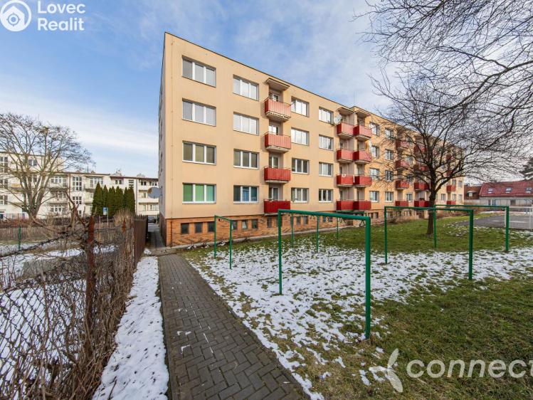 Rent apartment 3+1 Zlín, Hluboká č. 29