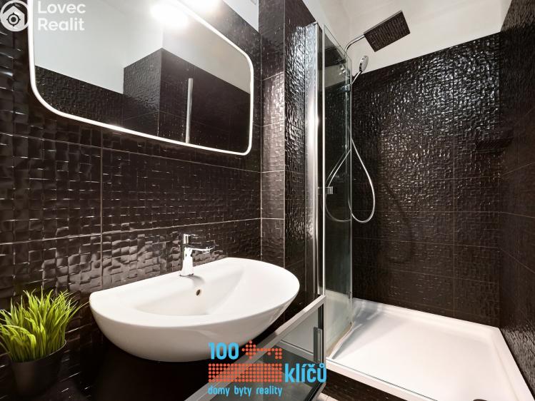 Prodej bytu 1+KK Praha, Podhorská č. 10