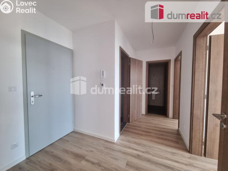 Rent apartment 3+KK Kolín, Zásmucká č. 9