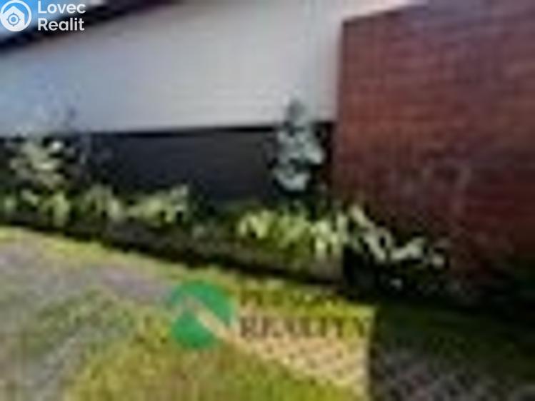 Prodej rodinného domu Petrohrad č. 10