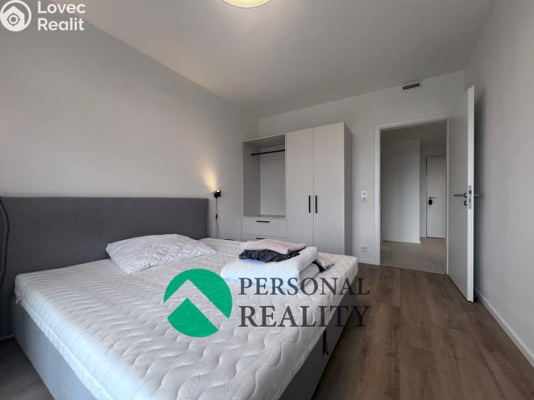 Rent apartment 2+KK Praha, Ramonova 3466/2 č. 8