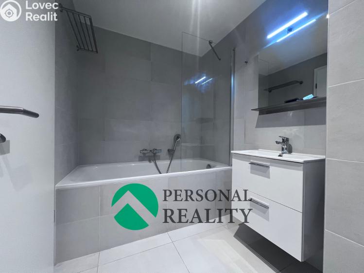 Rent apartment 2+KK Praha, Ramonova 3466/2 č. 9