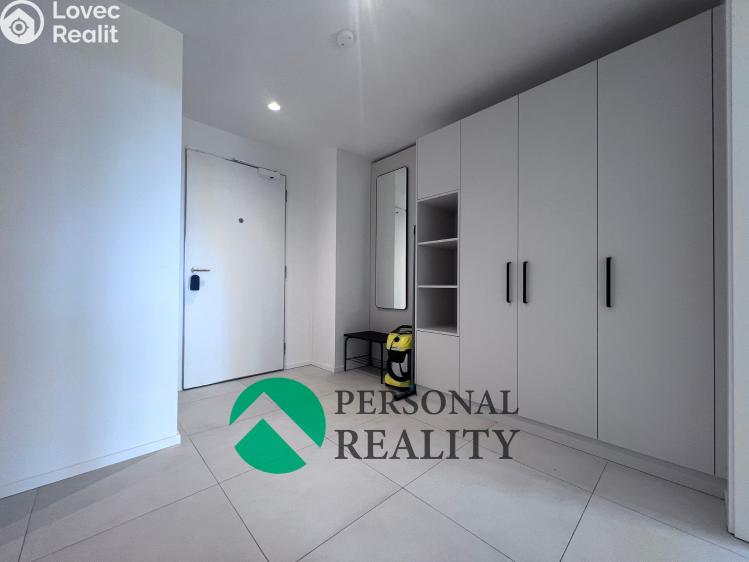 Rent apartment 2+KK Praha, Ramonova 3466/2 č. 10