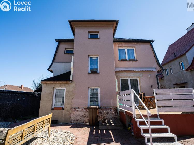 Prodej rodinného domu Žatec, Dukelská č. 34