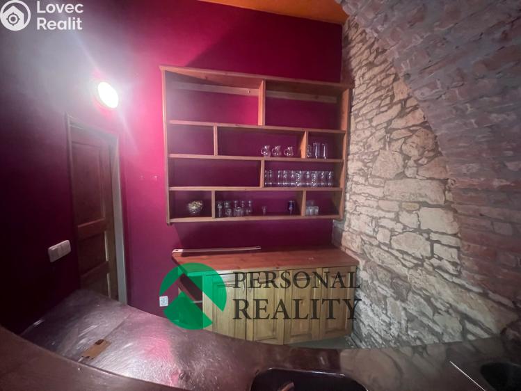 Pronájem komerční nemovitosti Tursko, Ke Statkům 16 č. 12