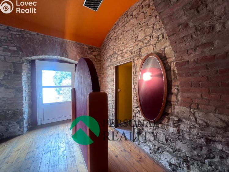 Pronájem kanceláře Tursko, Ke Statkům 16 č. 25