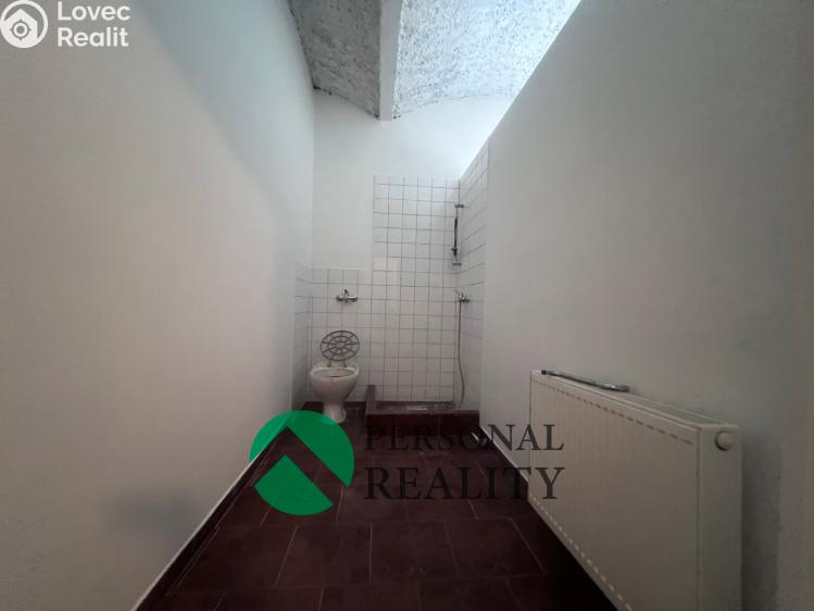 Pronájem kanceláře Tursko, Ke Statkům 16 č. 37