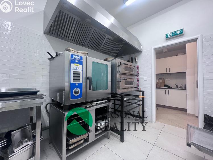 Pronájem restaurace Praha, Akademická č. 2