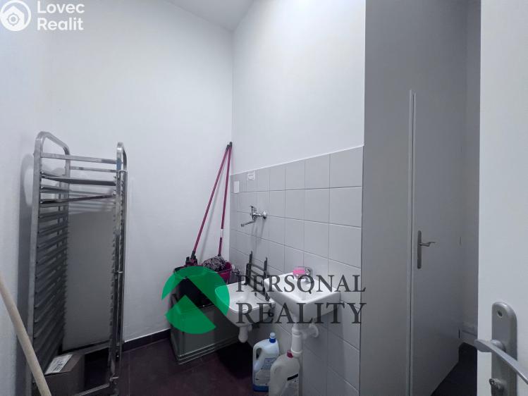 Pronájem restaurace Praha, Akademická č. 17