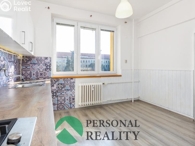 Rent apartment 3+1 Pardubice, Benešovo náměstí č. 4