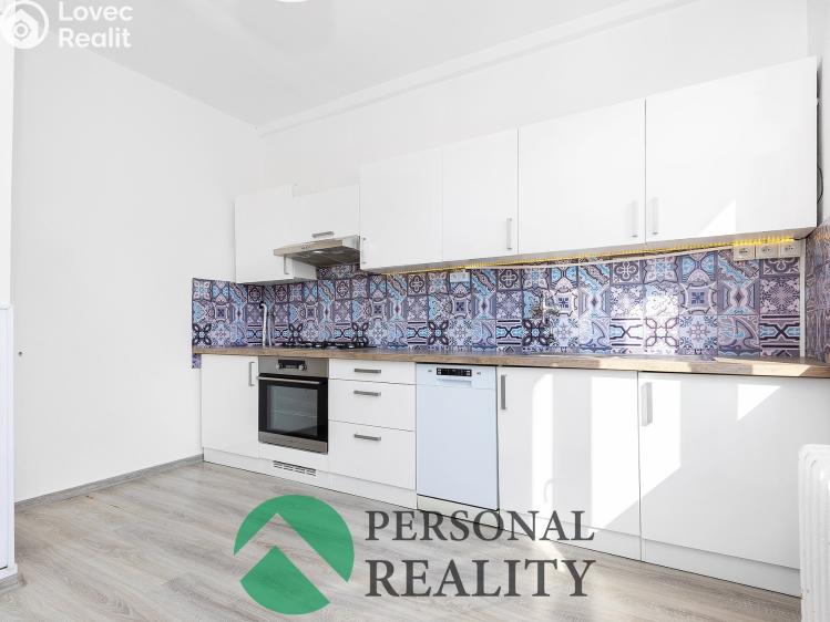 Rent apartment 3+1 Pardubice, Benešovo náměstí č. 5