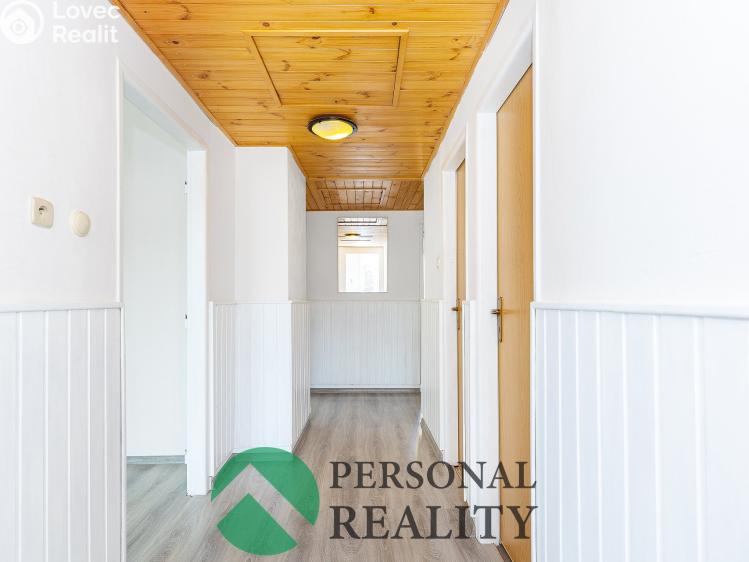 Rent apartment 3+1 Pardubice, Benešovo náměstí č. 17