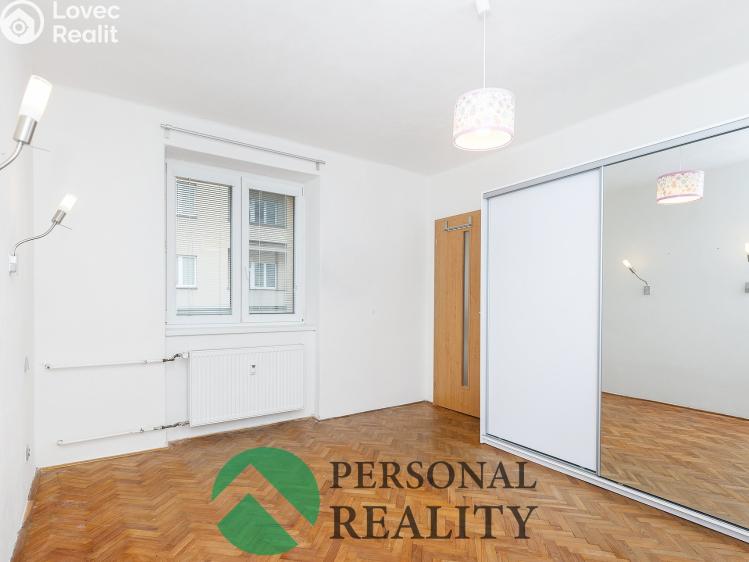 Sale apartment 2+KK Pardubice, Sladkovského č. 8