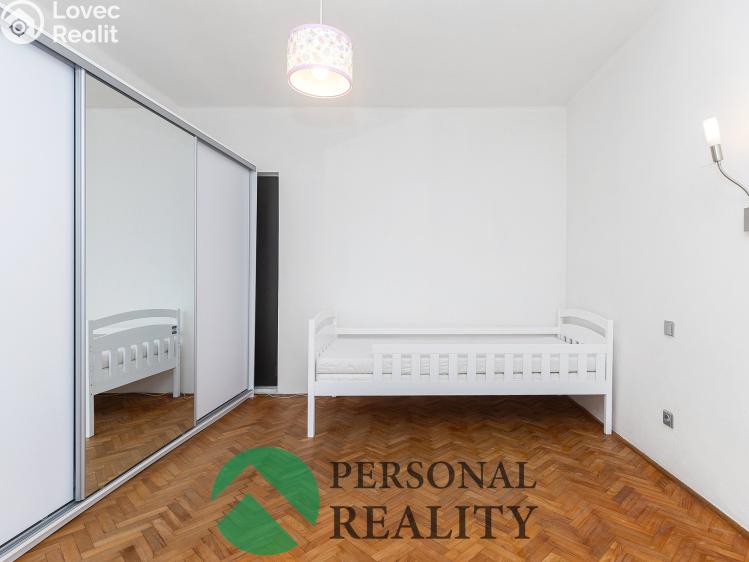 Sale apartment 2+KK Pardubice, Sladkovského č. 9
