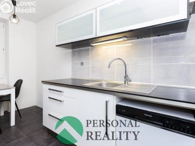 Sale apartment 2+KK Pardubice, Sladkovského č. 5