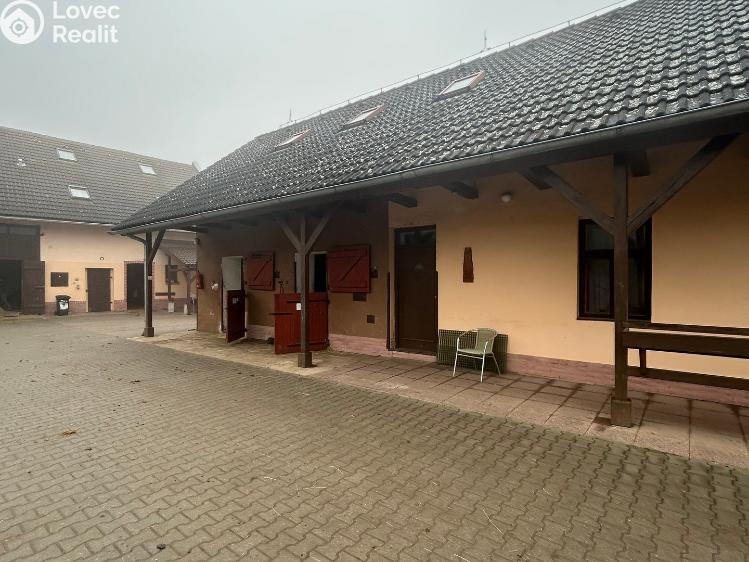 Pronájem bytu 2+KK Neratovice, Hlavní č. 2