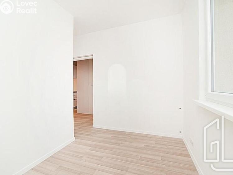 Pronájem bytu 3+KK Praha, Egyptská č. 9