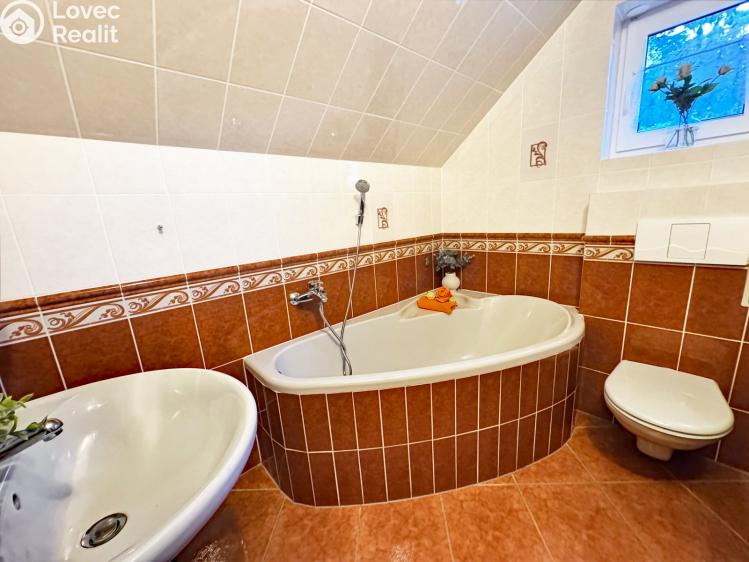 Prodej ubytovacího zařízení Kubova Huť č. 25