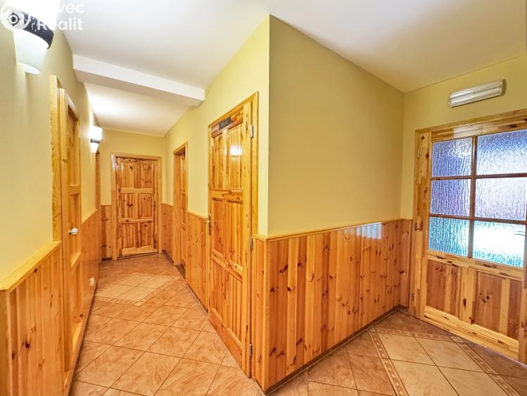 Prodej ubytovacího zařízení Kubova Huť č. 26