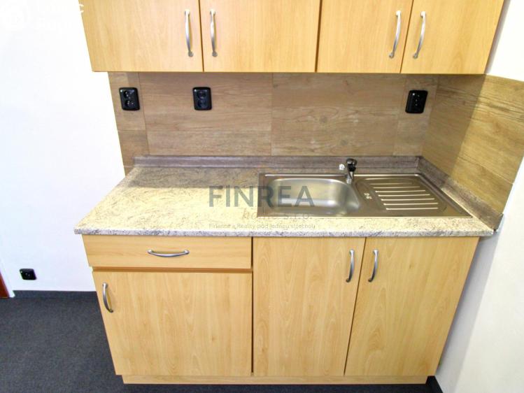 Prodej bytu 1+KK Chomutov, Partyzánská 3768/5 č. 8