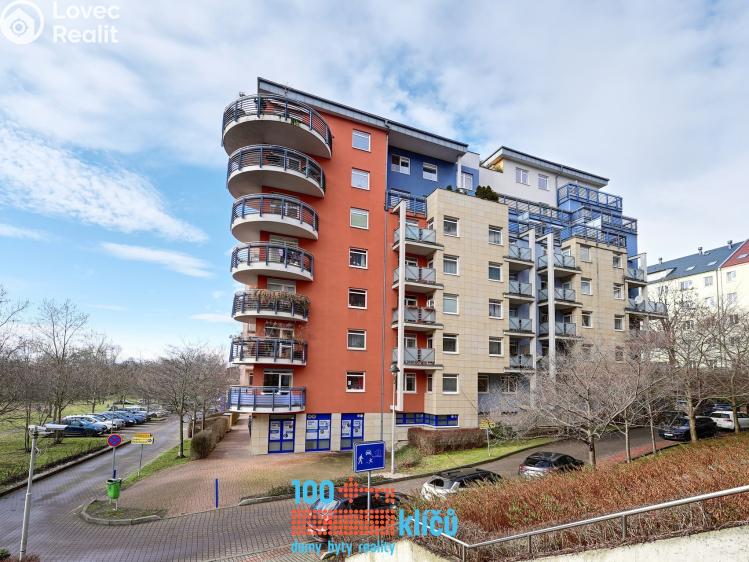 Pronájem bytu 2+1 Praha, Nepilova 903/3 č. 3