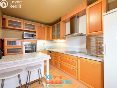 Pronájem bytu 2+1 Praha, Nepilova č. 6