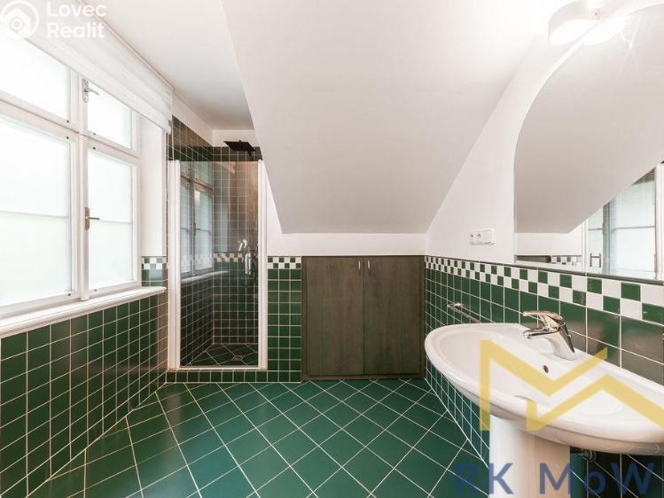 Pronájem bytu 4+1 Praha, Vlašská 361/5 č. 11