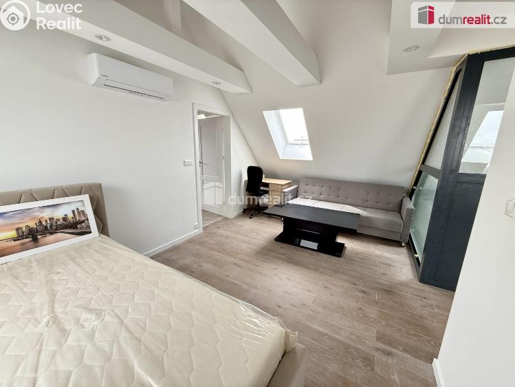 Pronájem bytu 2+1 Velké Přílepy, Dvořákova č. 10